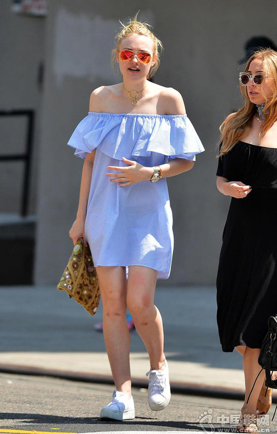 ������µ���ɫĪ������һĨ�ٴ����ˬ��