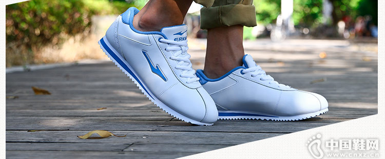 ���Ƕ�������Ь