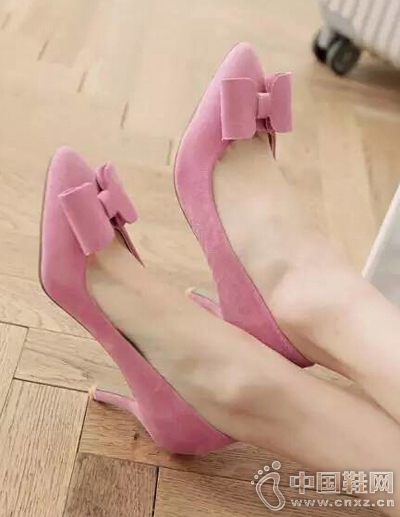 �Ը����������ϸ���߸�Ь