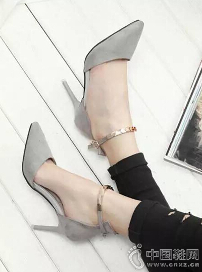 �״������ͷ��Ь