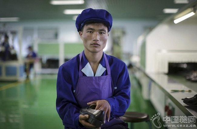 ���ʼƻ�200����ƶ Ь��һ������700˫Ь