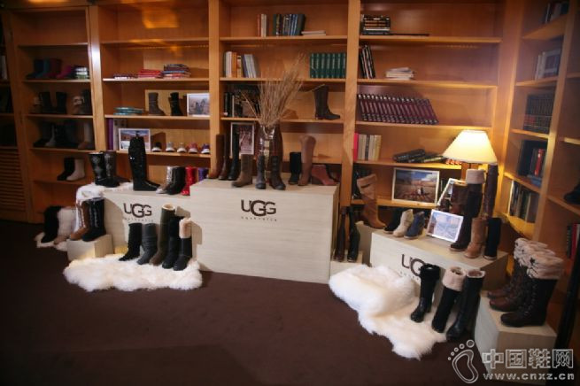 ���������߶����ʽƷ��UGG