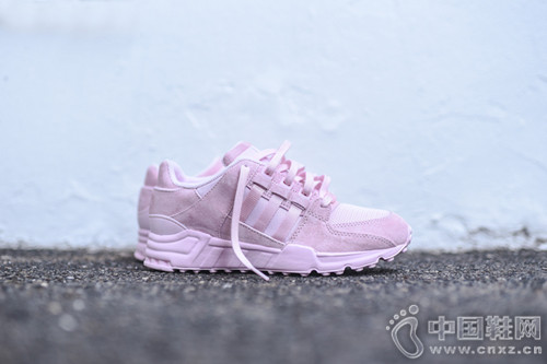 Adidas����������֮�ۺ�Ь�ĵǳ�
