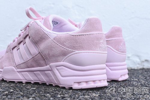 Adidas����������֮�ۺ�Ь�ĵǳ�