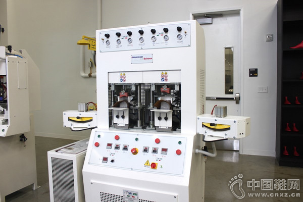 UA������û����������˶�Ь