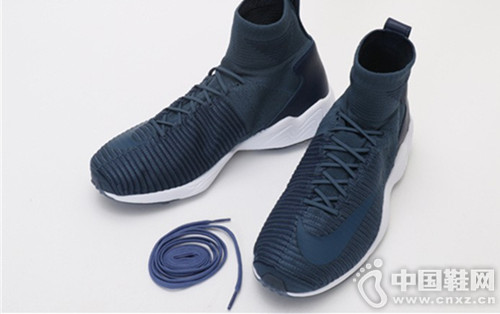 Zoom Mercurial Spiridon�Ƴ��˵��Ŀ���ɫ