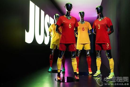 �Ϳ˷��������й��Ӷӷ��������¼���