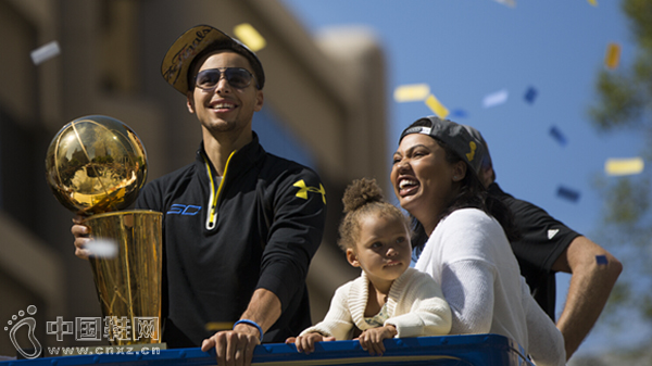 ������Ѻ���������˫��