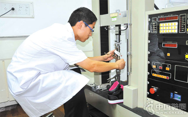 ����Ь�����ŷ�� �����ſڡ��Ϳ��õ�ͨ��֤