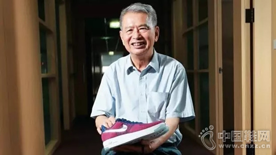 ̨����Ь����