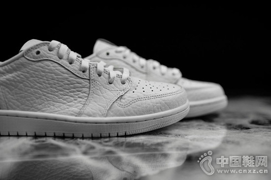 Air Jordan 1 Low��Swooshless��ȫ����ɫ