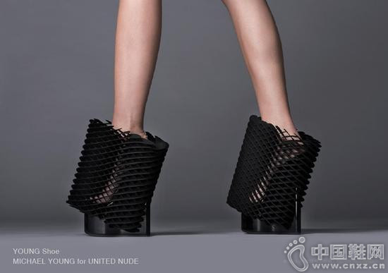 ���ʦMichael Young���߽��ĵ����