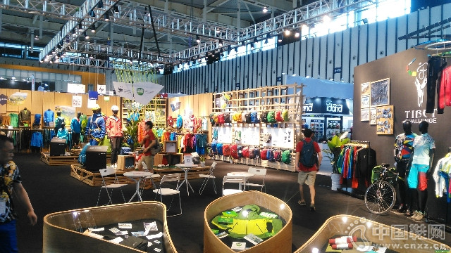 2016�����޻���չ�ֳ�