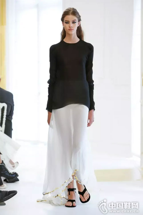 Dior�ϰ�2016-2017�ﶬ�߼�����ϵ�з���