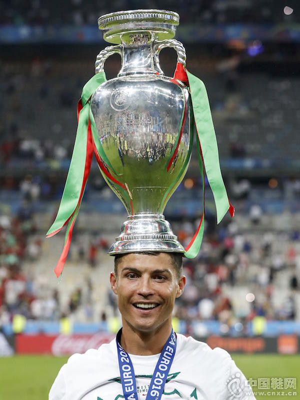 ����������Ա�ˡ����ɶ���