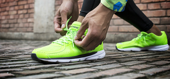 ��������������Ь��һ��