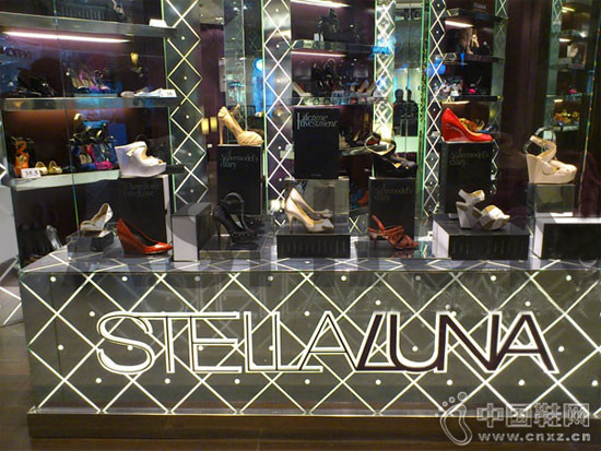 ���˶�����ҵ������ �ر�Pierre Balmainҵ��