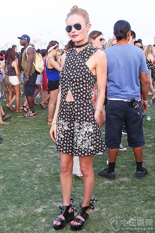 �������ճ����ƽ������Ь ʱ�������ʼ��