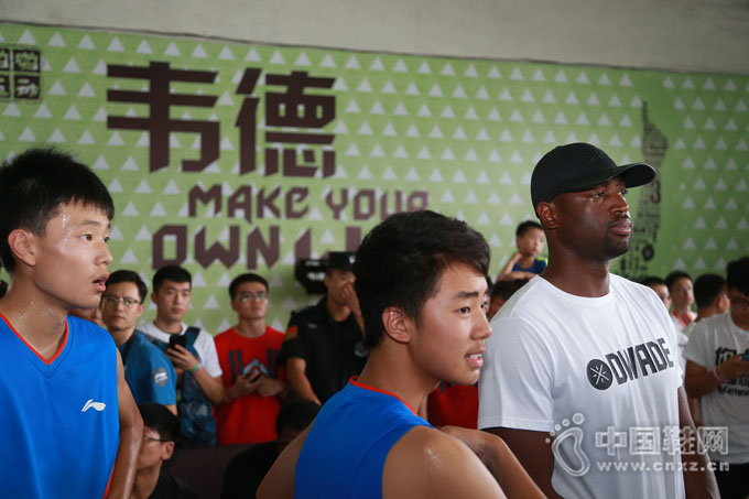 ����Τ���й���žž�˶���������ݽ�Ļ�