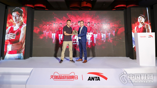 ��̤������ҵ���ܼ��ű�����è�˶����������馰�������ҫ����