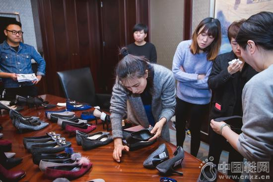 ��ԲԲ�����Դ�Ʒ�ơ�Բ����