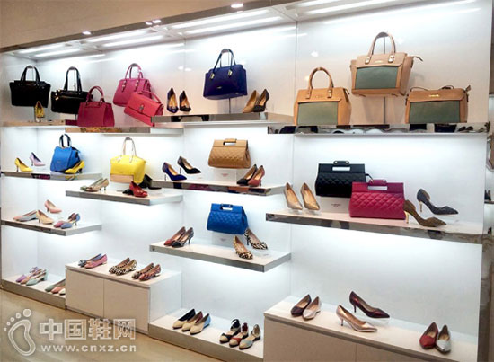 ����ūЬ������