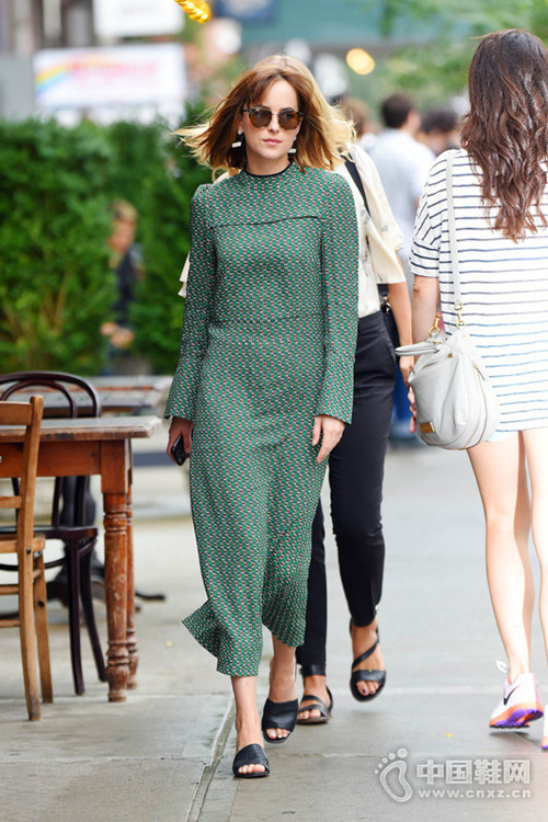 ƽ����Ь��ȫ û�и߸�Ь�������������ľ���