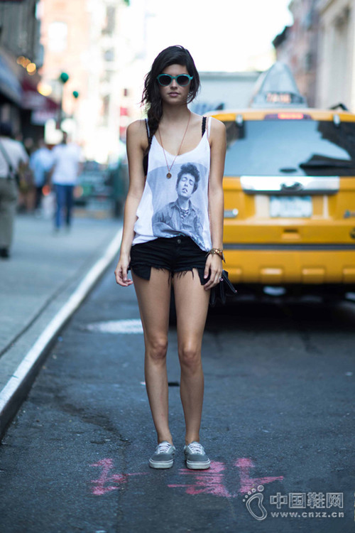 �����ġ���������ʱ�֣����ռ���紩��