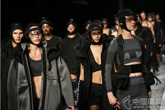 H&M��Alexander Wang