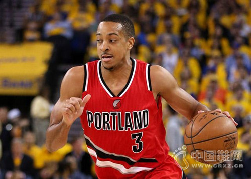 ��Ǳ�����������������߹ٷ���ǰ��Լ������ķ