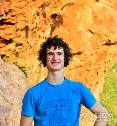 �����Adam Ondra25���Ӹ㶨һ��9a�Ѷ���·