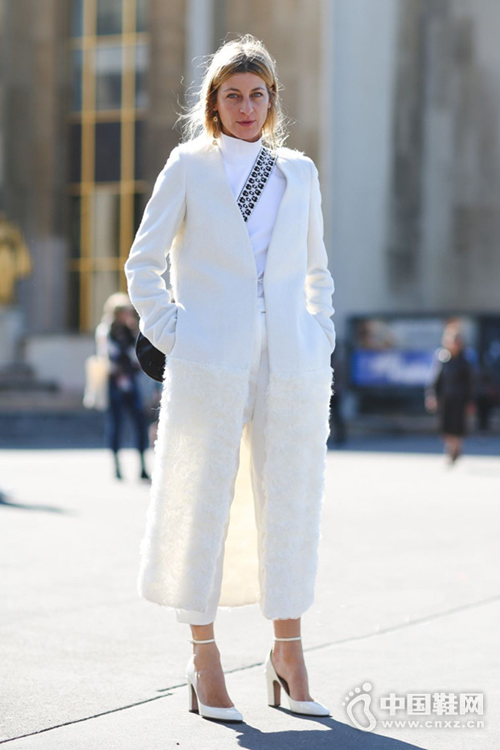 ������Ь�ٴλس� �����ĳ��˵Ĵ���ʾ��