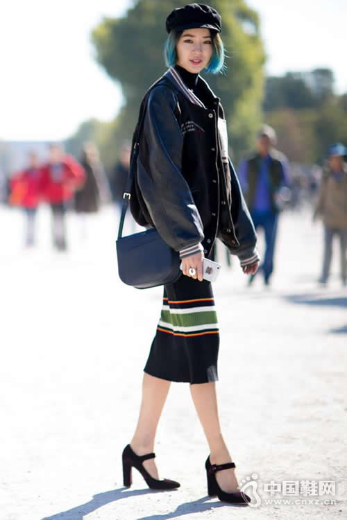 ������Ь�ٴλس� �����ĳ��˵Ĵ���ʾ��