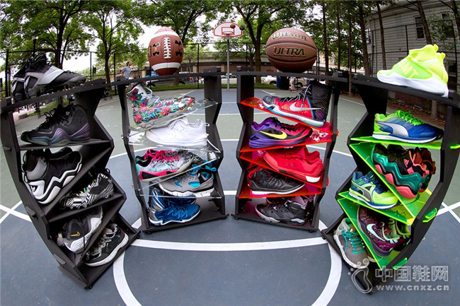 Ь�Աر�����Sole Stacks ��Ь�洢ϵͳ