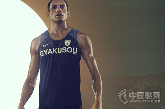 UNDERCOVER �� NikeLab ���˱�עϵ�еǳ�