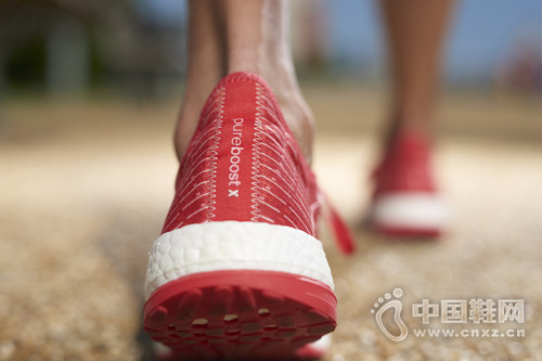 Ů����ռ��Adidas Pure BOOST X��Multi���ۺ���ɫ����