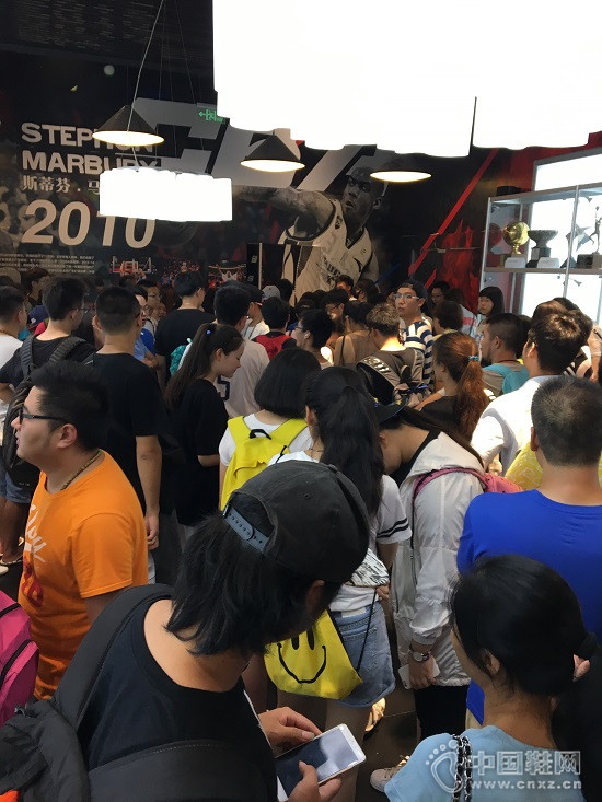 ��������Ьǩ�ۻ���ֳ�