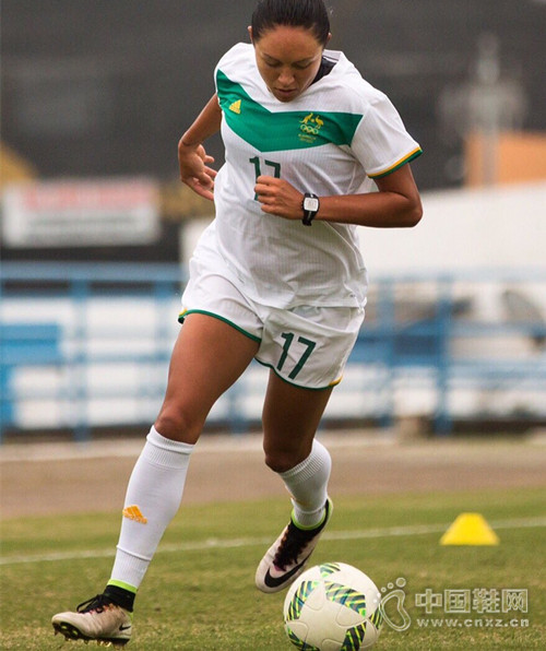 ��櫡�����ͿѻMercurial Superfly IV����Ь