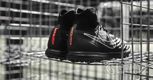 Pitch Dark FootballX��ɫС��ϵ��