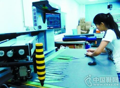 �긣�з����صĲ����з���