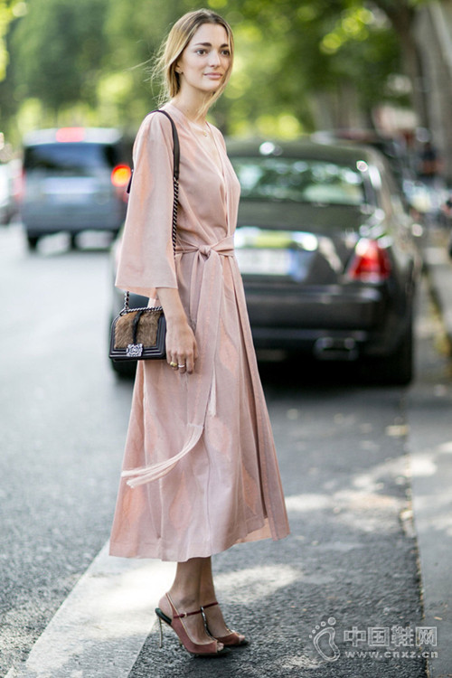�þ����֮����Ϊ����䱾����ʱ�ֵ�LOOK