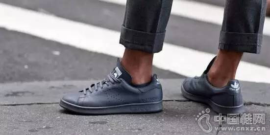 һ˫Ь�����10�����Ʊ��������Ь