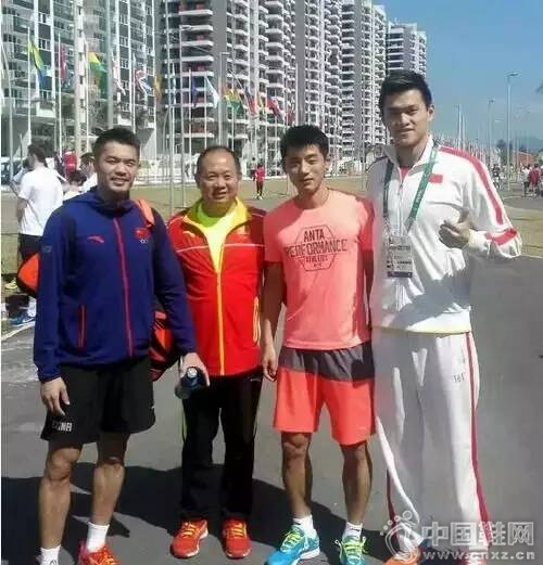 �ż̿������˫Ь�����ж���