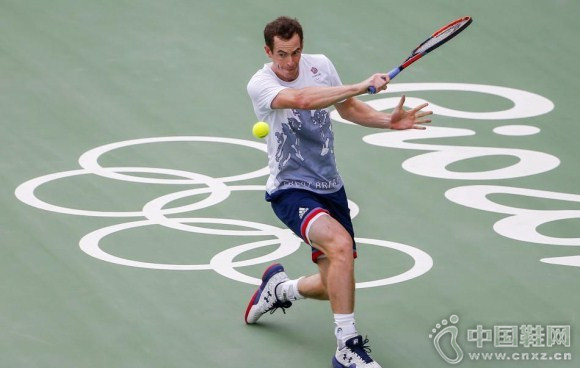 UAδ�ܰ��հ������� Ӫ��ս��Ϸ�������͸