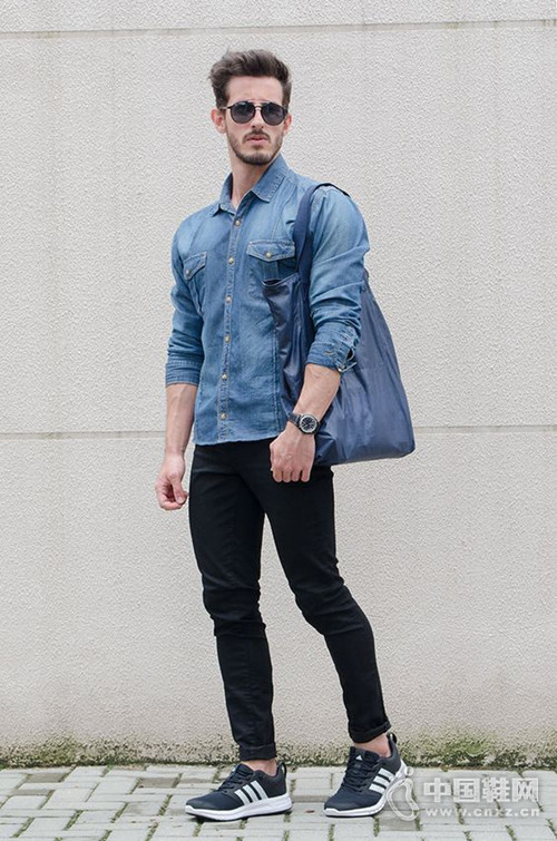 ����������н��Ĵ���ʾ��ţ�г�������Ӧ��