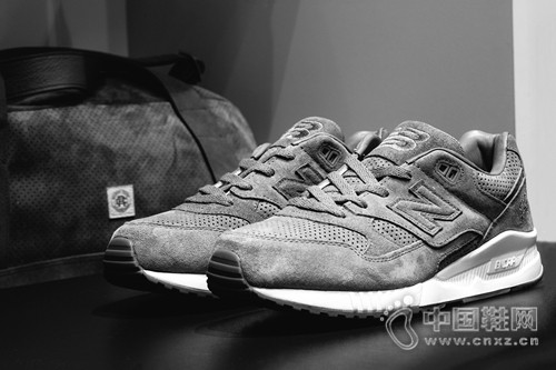 Reigning Champ x New Balance ���� 530��Gym Pack��ϵ��