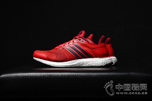���� Adidas Ultra Boost ST ȫ����ɫ��ơ�Ray Red��