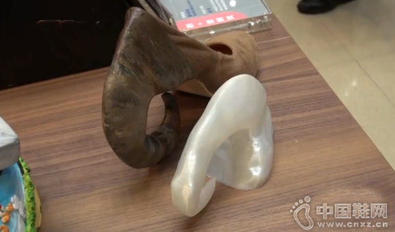 Ь�����