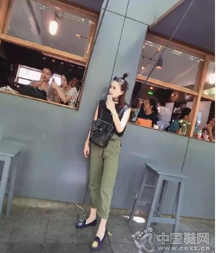 ����LeeΪ��Ʒ���㺣��