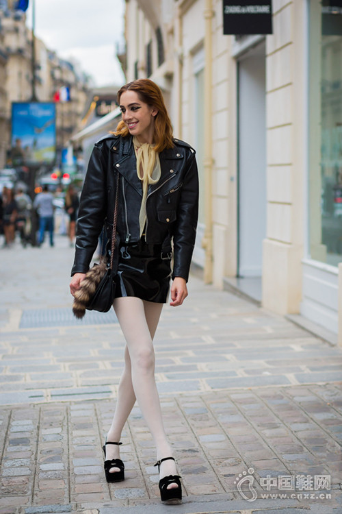 ������ȹ����ò����Ҫ��������ð�ݾͿ���4����